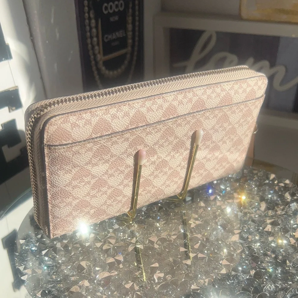 kate spade chic kate